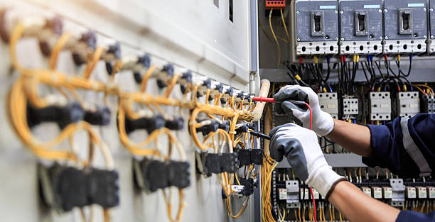 Professional Electrician technician working in Hempstead, TX